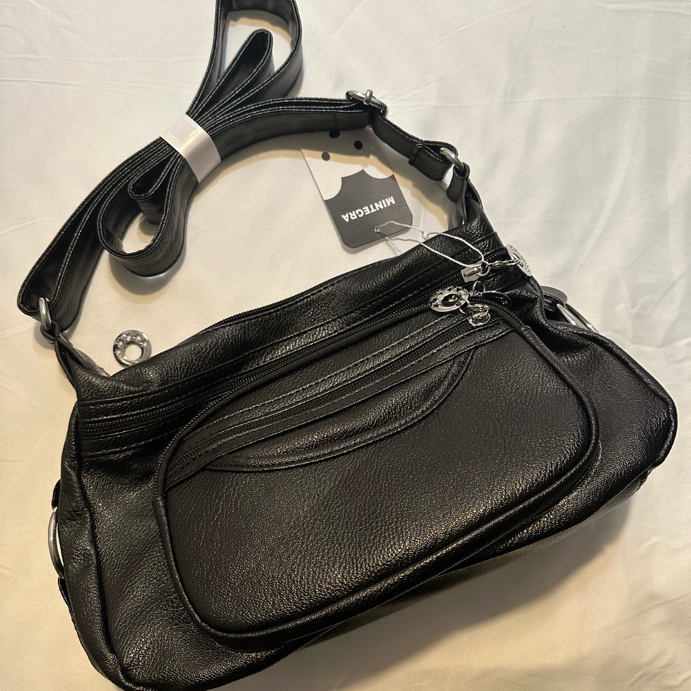 Mintegra black storage purse